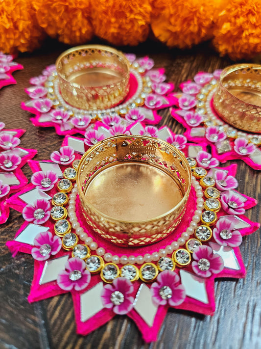 Festive Tea Light Candle Holder