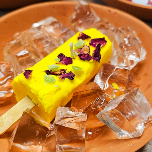 Kulfi Candle